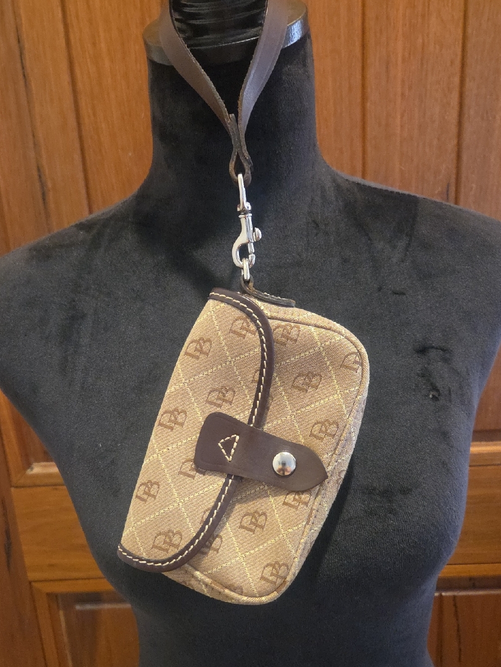 Dooney & Bourke Tan Brown Monogram Wristlet Clutch